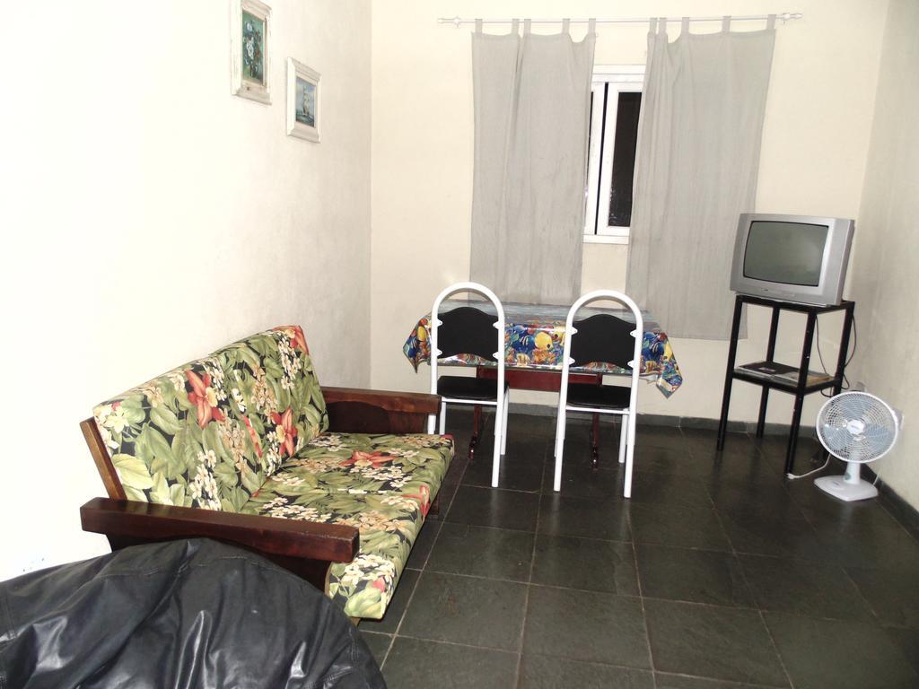Sunny Apartamentos De 1 E 2 Dormitorios Na Martin De Sa Proximo A Praia Caraguatatuba Εξωτερικό φωτογραφία